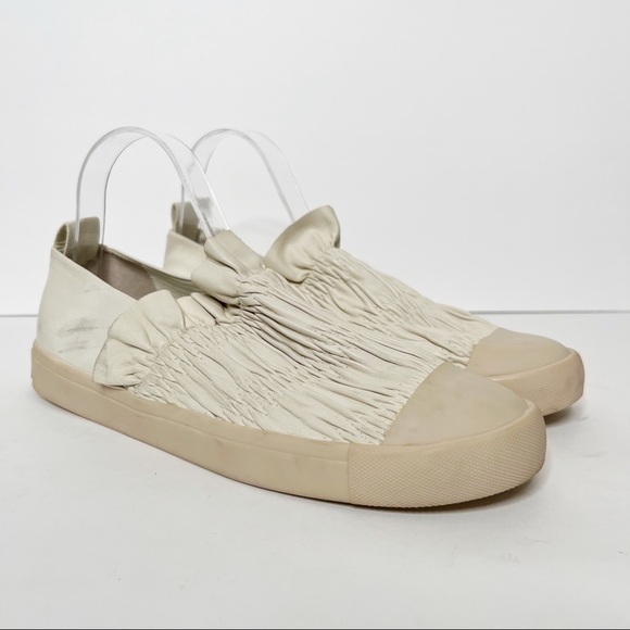 Mercedes Castillo Antionetta Platform Cream Ruffle Leather Slip On Sneakers 10 - Picture 1 of 7